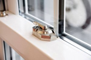 Sliding sash lock